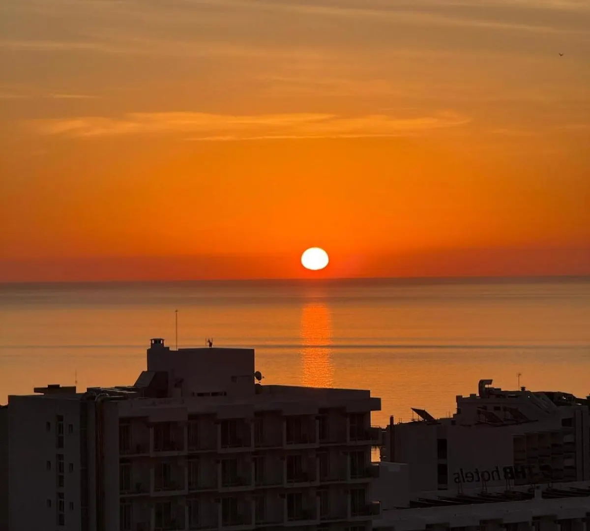 Apart With Swimming Pool Open All Year Benalmádena